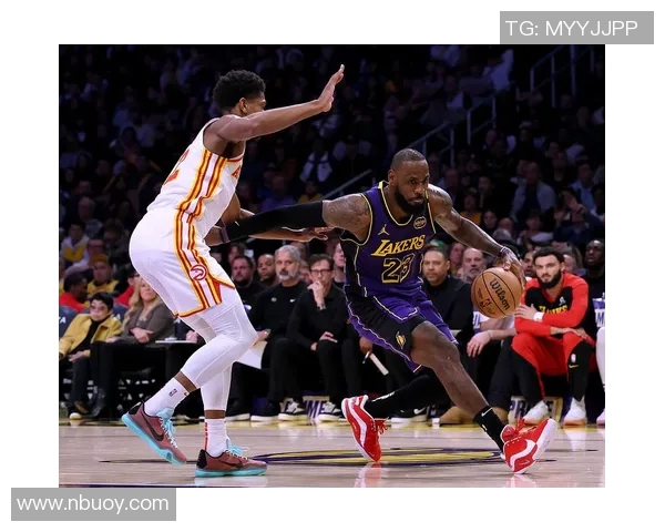 马尚布鲁克斯的篮球生涯与成就分析：从NBA到CBA的辉煌历程